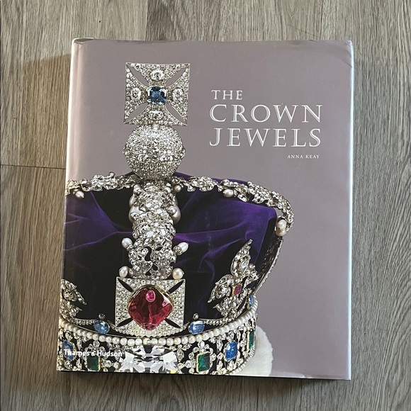 Crown Jewels Luxurious Silver and Purple Women's Jewelry